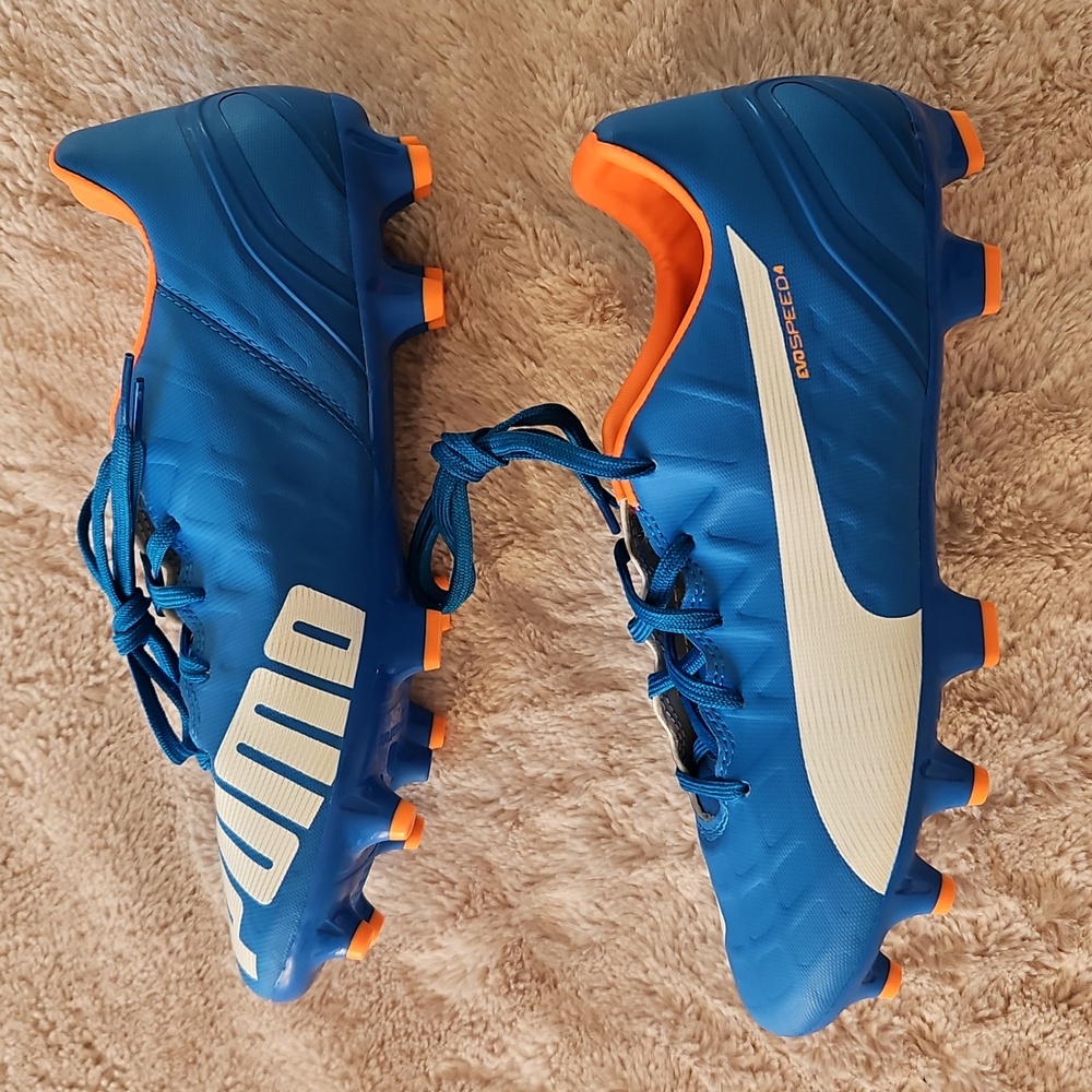 BN Youths Puma Evospeed 4 Soccer Cleats, US Size 7 / EUR 39 - Picture 3 of 7